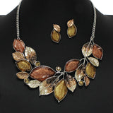 100311, RHODIUM TONE LEAVES ENAMEL ACRYLIC NECKLACE