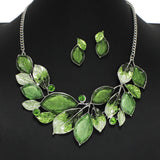 100311, RHODIUM TONE LEAVES ENAMEL ACRYLIC NECKLACE