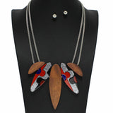 100379, LEOPARD PRINT GLITTER GEOMETRIC WOOD NECKLACE