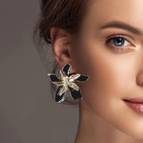101034, ENAMEL FLOWER EARRING