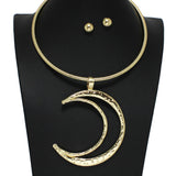 101076, HAMMERED CRESCENT MOON METAL CHOKER NECKLACE