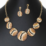 102059, ENAMEL TEXTURED GEOMETRIC NECKLACE