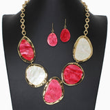 102190, GEOMETRIC CELLULOID ACETATE NECKLACE