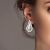 102214, TEARDROP STUD EARRING