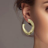 102461, LIGHTWEIGHT CURVED THICK METAL HOOP EARRING