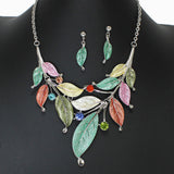102723, LEAF WITH RHINESTONE ACCENT STATEMENT NECKLACE