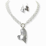 102823, HEART CHARM METAL TOGGLE NECKLACE