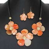 102869, FLOWER CELLULOID ACETATE NECKLACE