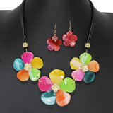 102869, FLOWER CELLULOID ACETATE NECKLACE