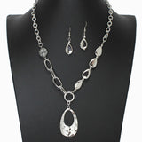 102876, HAMMERED GEOMETRIC METAL NECKLACE