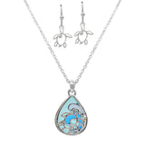 103189, CUTOUT SEA TURTLE ABSTRACT GLASS PENDANT NECKLACE