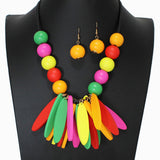 103257, MARQUISE WOODEN CHARM BEADED NECKLACE