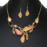 103418, ENAMEL LEAF CELLULOID ACETATE NECKLACE