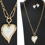 103423, HEART CELLULOID ACETATE CHARM LONG PENDANT NECKLACE