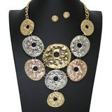 103923, HAMMERED ROUND GEOMETRIC METAL NECKLACE