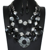 104721, GLITTER ROUND GEOMETRIC CELLULOID ACETATE NECKLACE