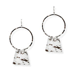 104877, HAMMERED GEOMETRIC ROUND DANGLE EARRING