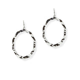 104878, HAMMERED GEOMETRIC METAL DANGLE EARRING