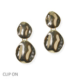 105112, HAMMERED GEOMETRIC METAL DANGLE EARRING