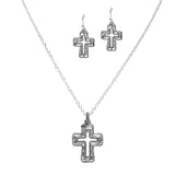 105656, CROSS CUTOUT METAL PENDANT NECKLACE