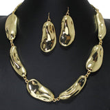 105922, HAMMERED GEOMETRIC METAL NECKLACE