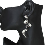 106112, SWIRL WAVY TEXTURED METAL EARRING