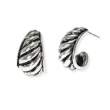 106551, WESTERN TEARDROP ENGRAVED ACCENT EARRING