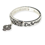 106718, CLOVER FILIGREE ENGRAVED CHARM STRETCH BRACELET