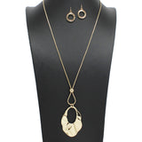 108870, HAMMERED GEOMETRIC PENDANT LONG NECKLACE