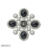 109008, DOUBLE O ACCENT PEARL WITH RHINESTONE BROOCH PIN