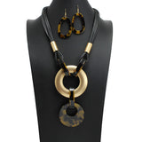 109049, ROUND GEOMETRIC ACRYLIC STATEMENT NECKLACE