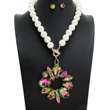 109099, MULTI SHAPE RHINESTONE ACCENT PEARL STRAND NECKLACE