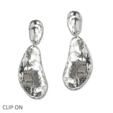109102, HAMMERED GEOMETRIC METAL DANGLE CLIP ON EARRING