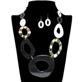 109168, GEOMETRIC GLITTER CELLULOID ACETATE STATEMENT NECKLACE