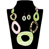 109169, GEOMETRIC GLITTER CELLULOID ACETATE STATEMENT NECKLACE