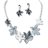 109339, ENAMEL FLOWER STATMENT NECKLACE