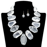 109371, CHUNKY GEOMETRIC ACRYLIC STATEMENT NECKLACE