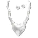 109377,  MATT BOLD TEXTURE HEART STATEMENT NECKLACE