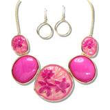 109389, FLOWER ENGRAVED GEOMETRIC CELLULOID ACETATE NECKLACE