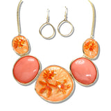 109389, FLOWER ENGRAVED GEOMETRIC CELLULOID ACETATE NECKLACE