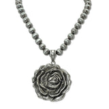 109441, WESTERN ROSE PENDANT BEADED NECKLACE