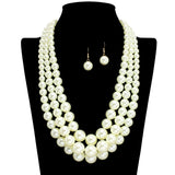 109499, TRIPLE LAYERED PEARL STRAND NECKLACE