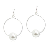 109538, SINGLE PEARL ACCENT ROUND DAGNLE EARRING