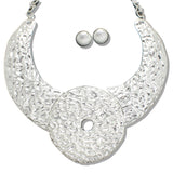 109885, CHUNKY ROUND HAMMERED STATEMENT NECKLACE