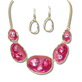 109918, OVAL RHINESTONE ACCENT GEOMETRIC ENAMEL NECKLACE