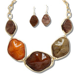 109920, GEOMETRIC CELLULOID ACETATE STATEMENT NECKLACE