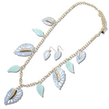 109331, LONG LEAF ACRYLIC ACCENT CHARM NECKLACE