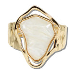 109933, ABSTRACT RESIN STONE GOLD STATEMENT STRETCH BRACELET