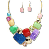 109934, GEOMETRIC RESIN STATEMENT NECKLACE