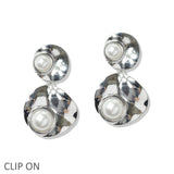 109975, PEARL ACCENT HAMMERED GEOMETRIC DANGLE CLIP ON EARRING
